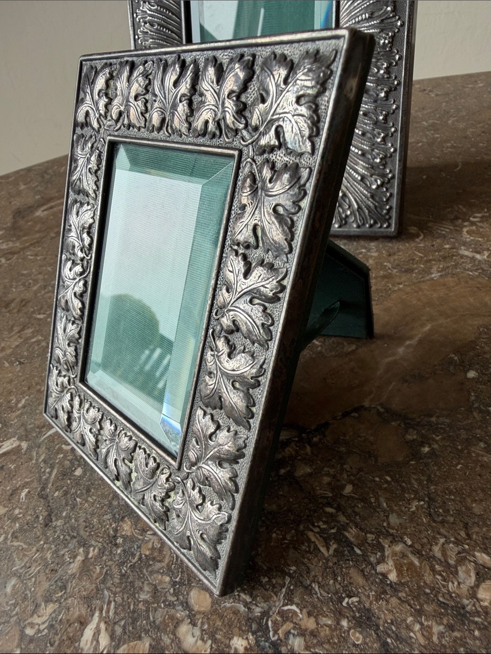 Buccellati Vine Leaf Sterling Silver Frame, Small - Picture 3 of 10
